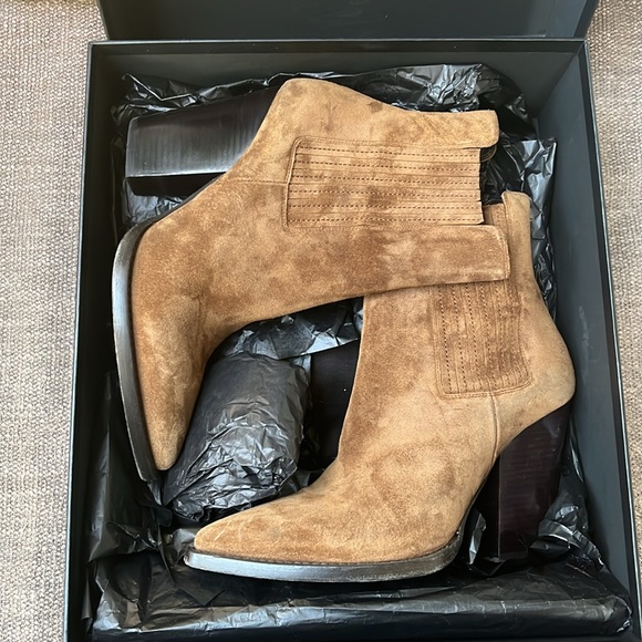 Saint Lauren- CHELSEA BOOTIES WITH A POINTED TOE - Picture 5 of 14